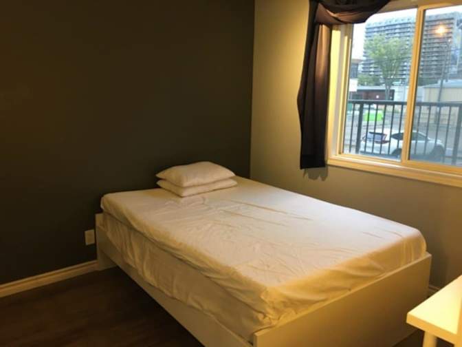 Warren's room