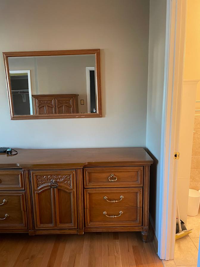 Linda Hubbard's room