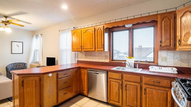 Sam June's room