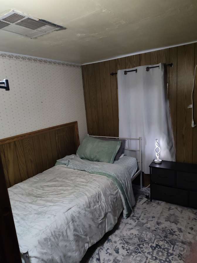 Rodney Mead's room