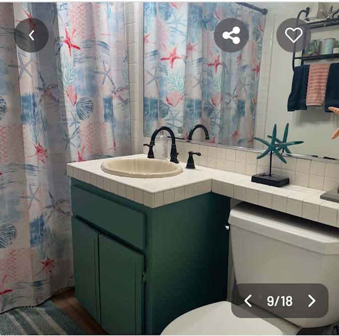 Lina's room