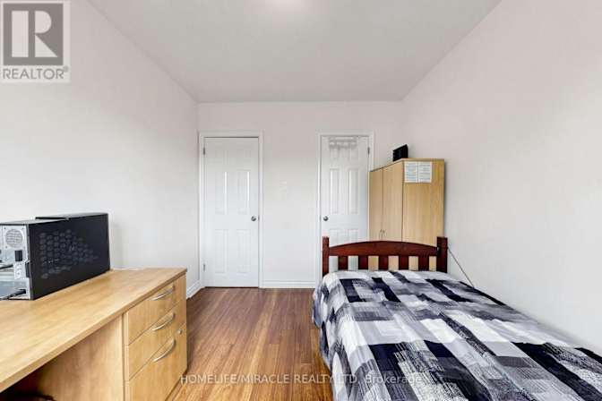 Arunava's room