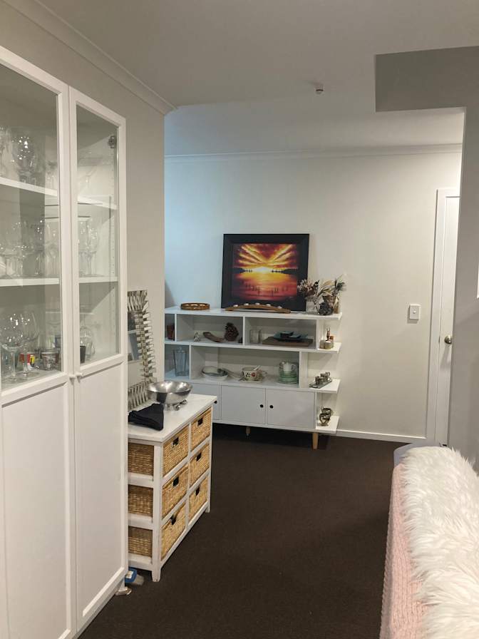 Jo's room