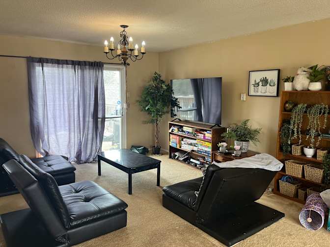 Alyssa's room