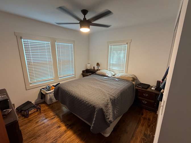 Tom's room