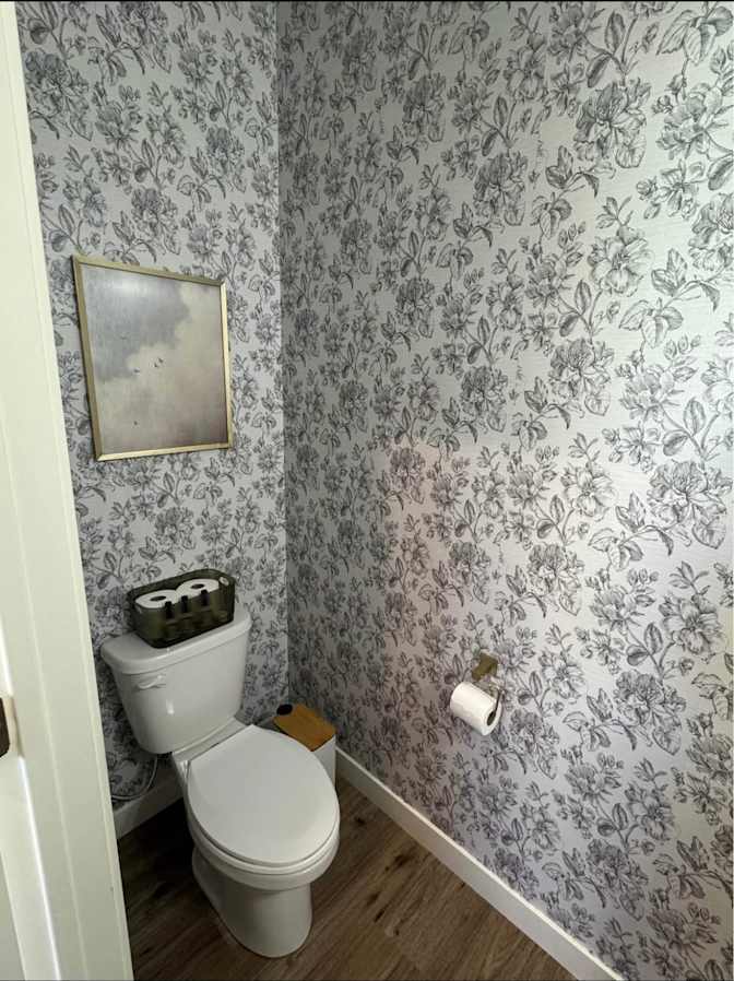 Claire Larsen's room
