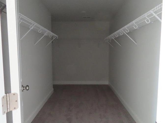 Alcove Rooms's room