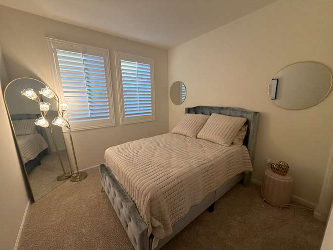 Valerie Castro's room