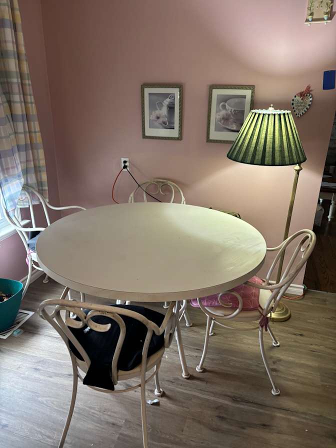 Tom Broome's room