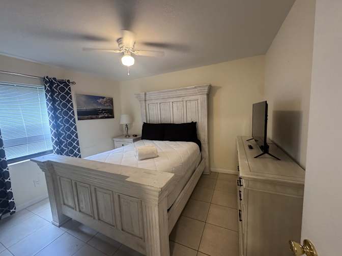 Jorge's room