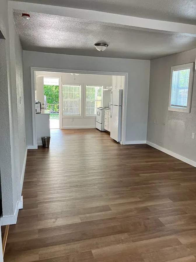 Dominique Carter's room