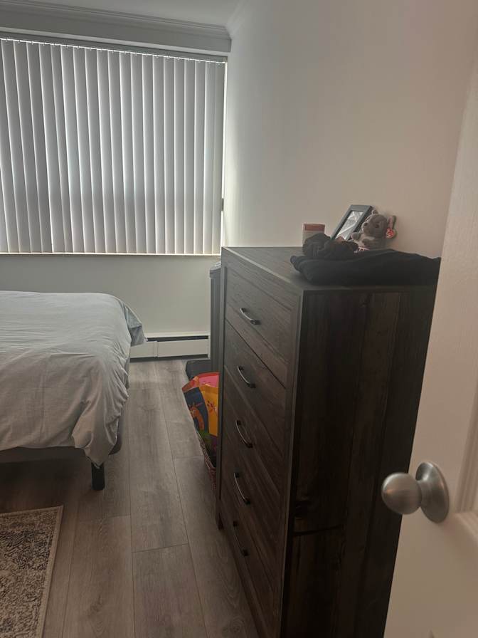 Evan Barootes's room