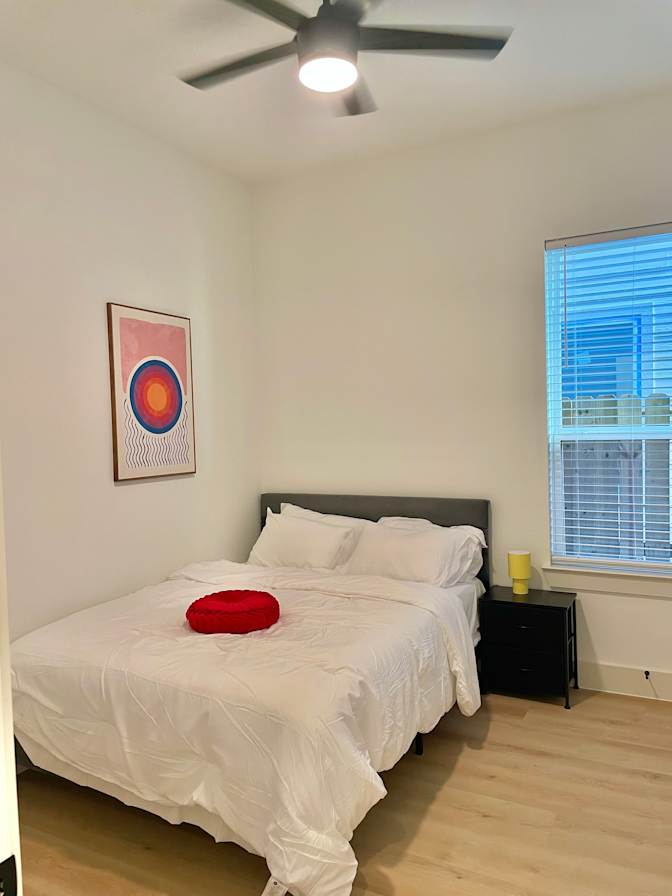 Noeline's room
