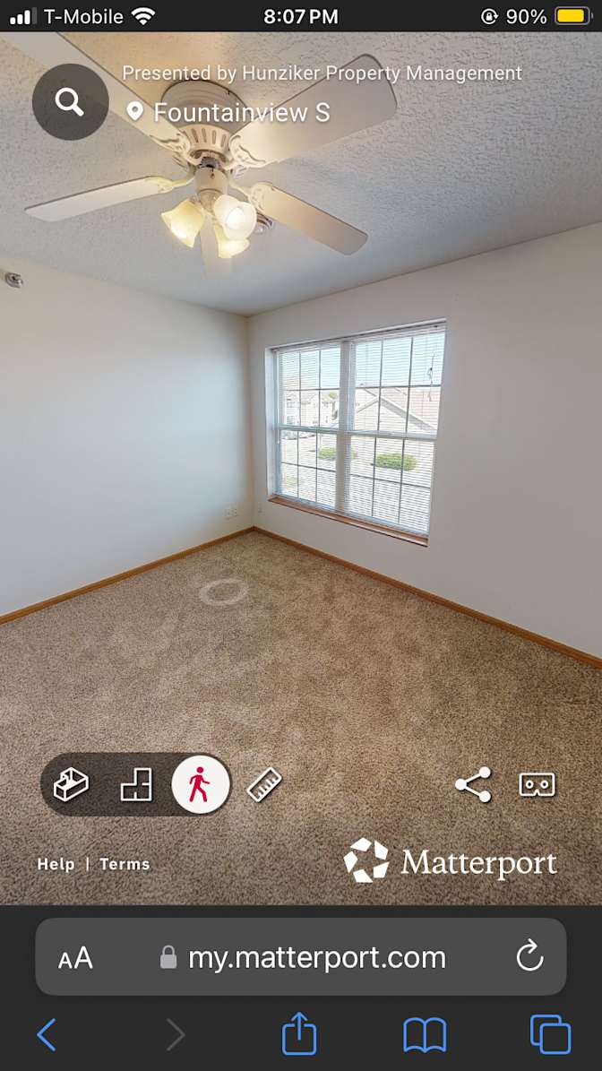 Chloe's room