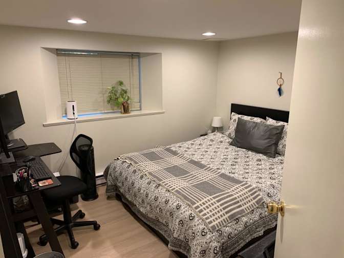 Courtney's room