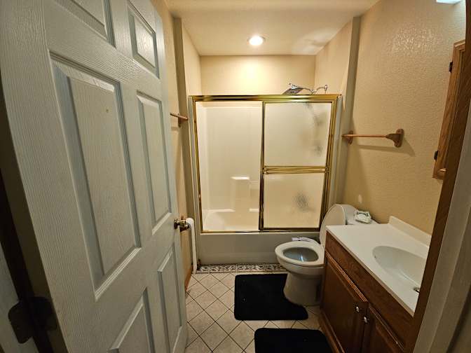 Pat's room