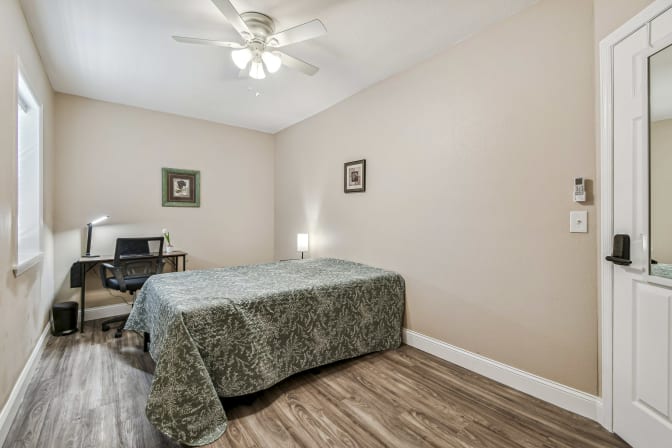 PadSplit's room