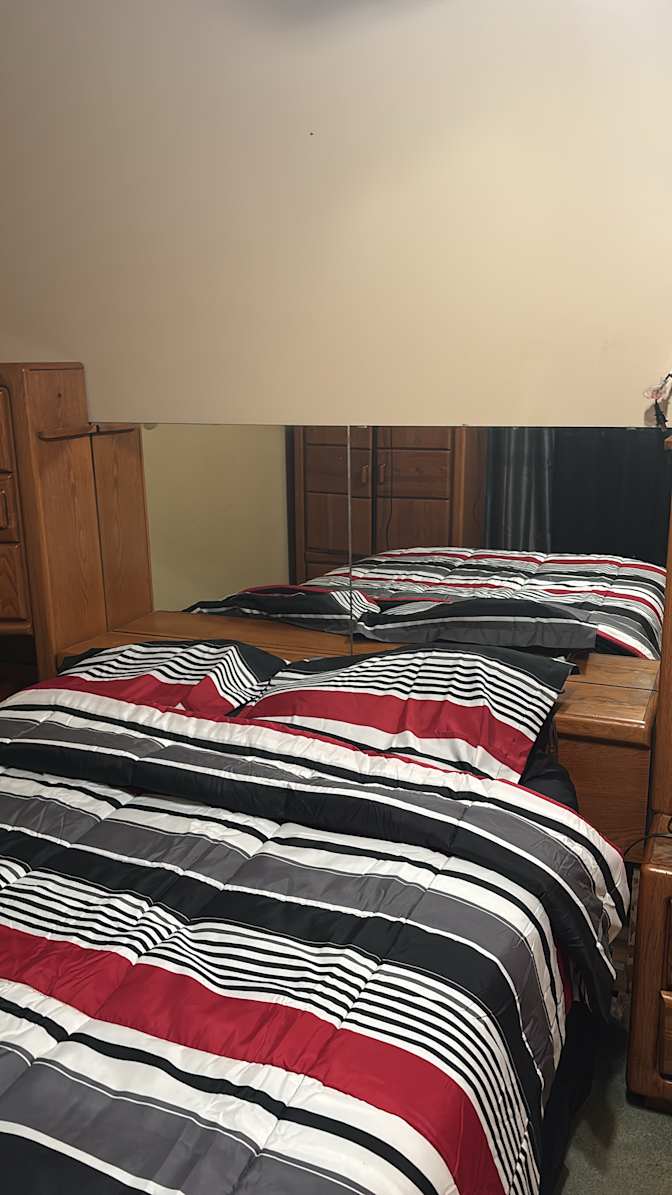 Gary's room