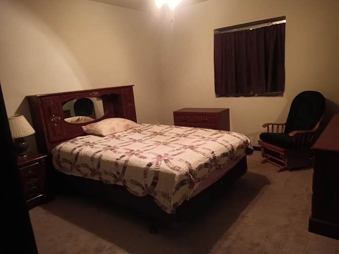 Stephanie's room