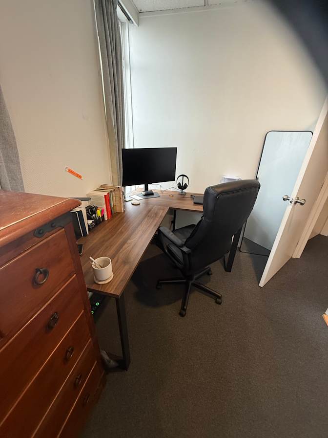 Andrew Manson's room