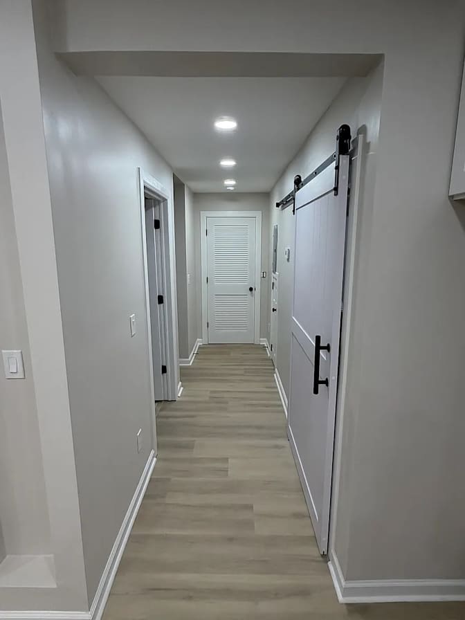 Alcove Rooms's room