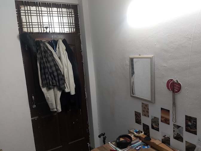 Rajveer Singh's room