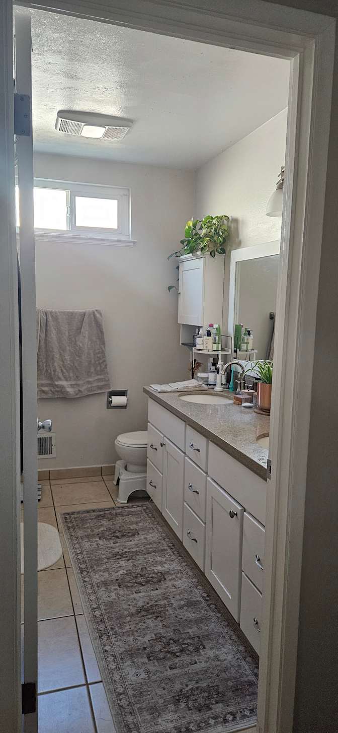 Jenn's room