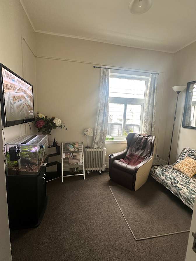 Lana's room