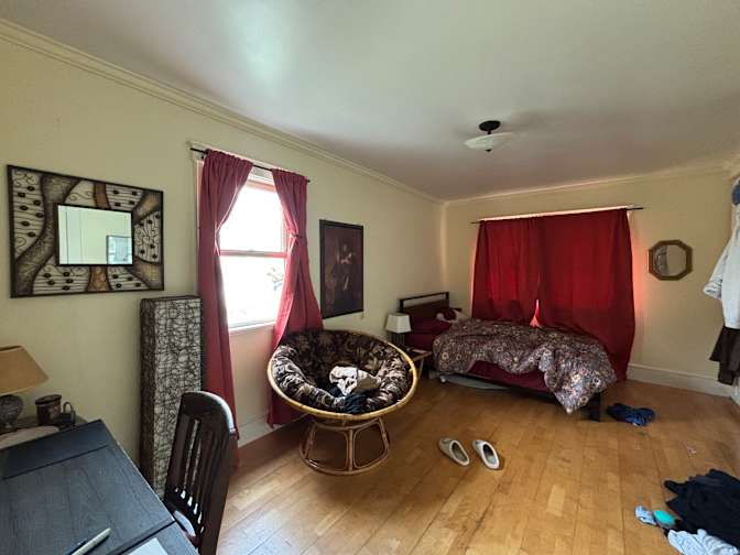 Jean's room