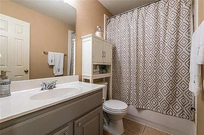 Nicole's room