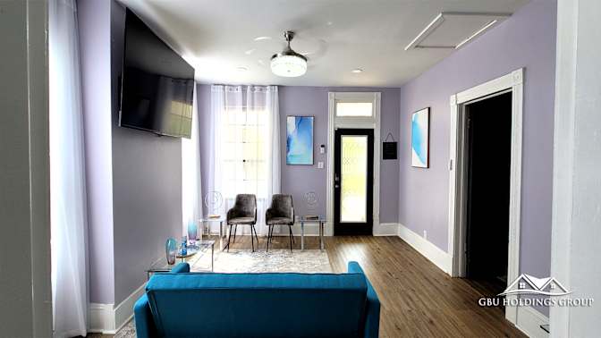 GBU Holdings Group's room