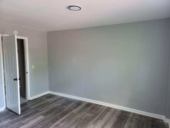 Nik's room