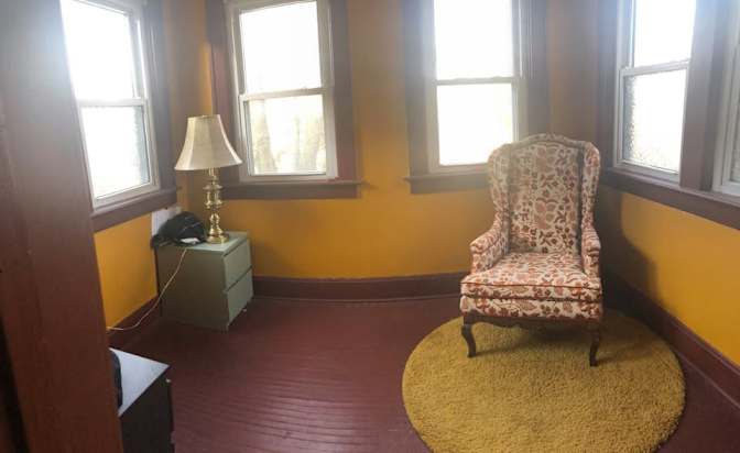 Victoria's room