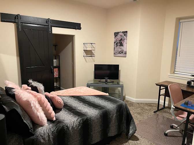 Black Forest One's room