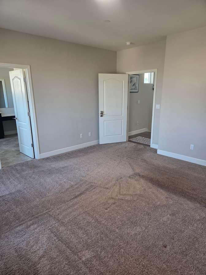 Jenn's room