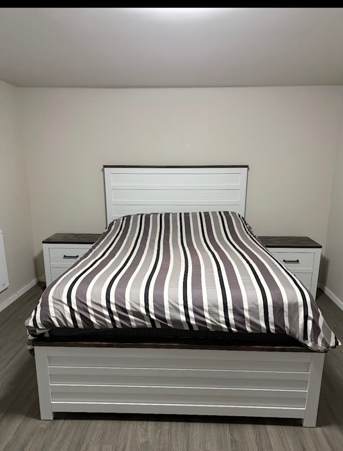 Tammy.'s room