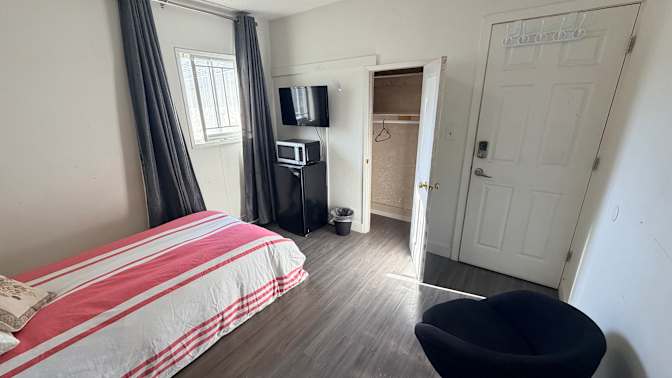 Sami's room