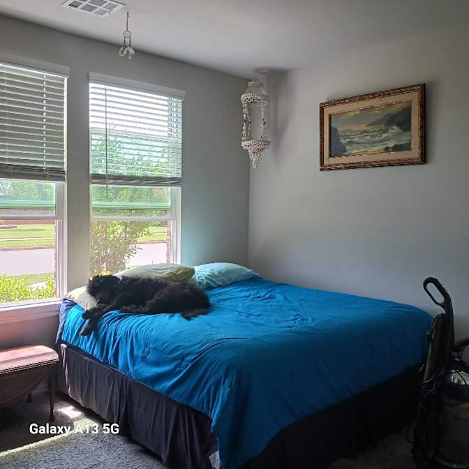 Lee's room