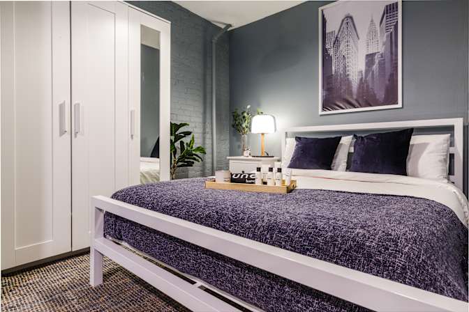 Sam June's room