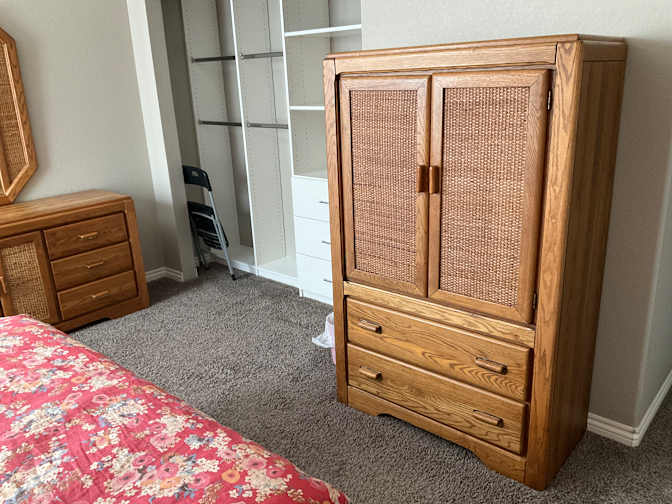 Tom's room