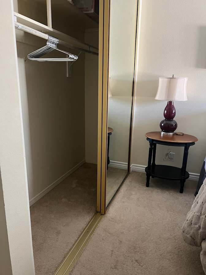 Felicia's room
