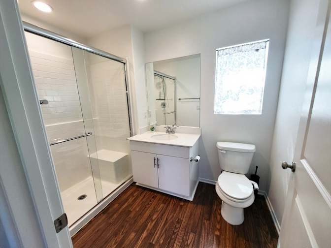 Barry m Goodrich's room