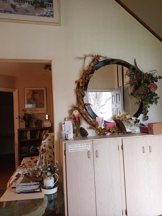Lynn's room