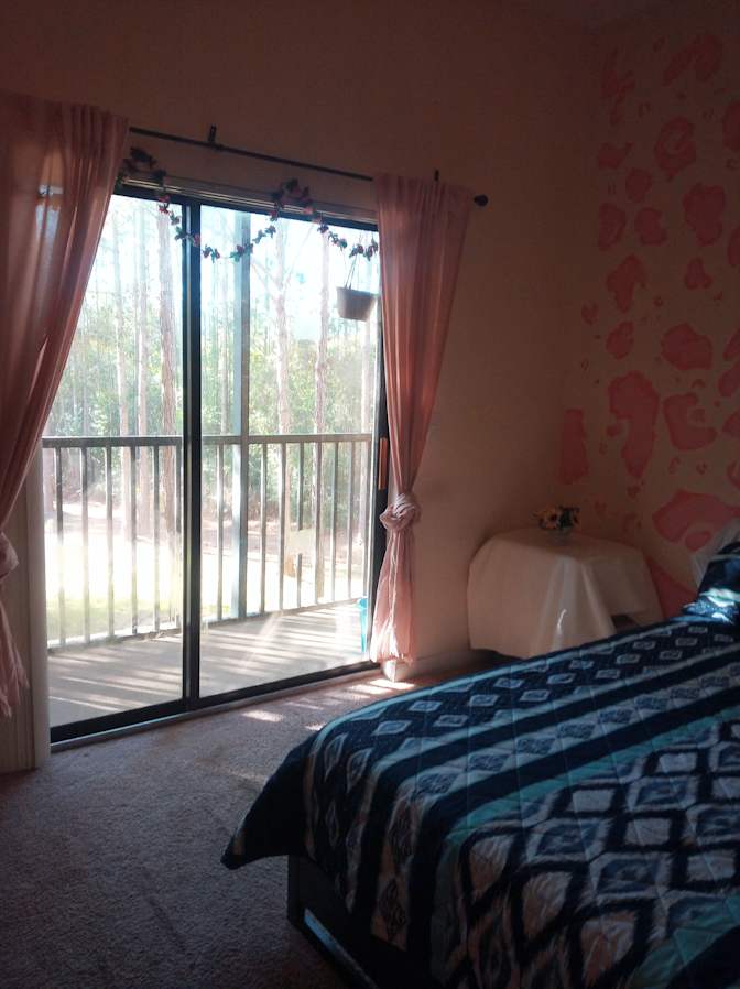 Andrea's room