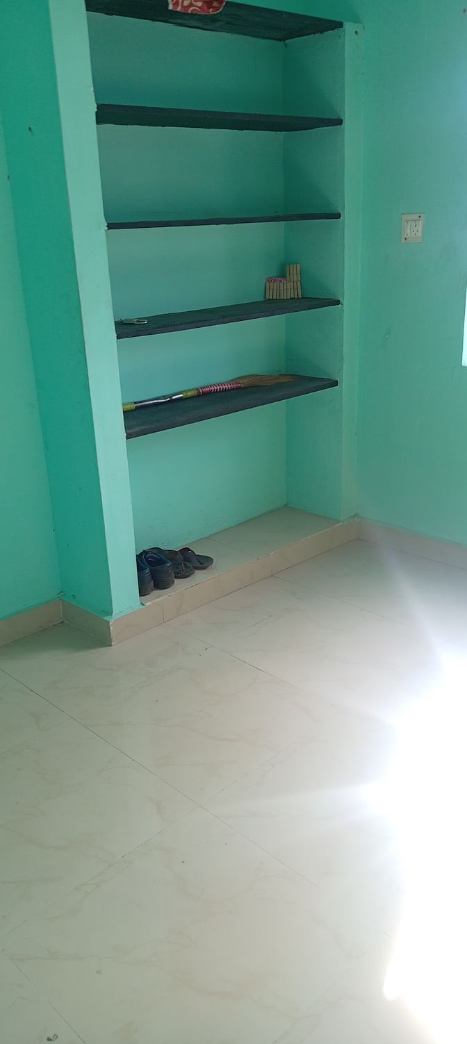 ARASU's room