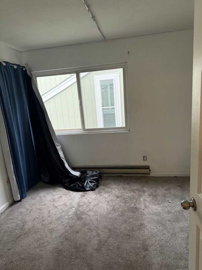 Wideline Pierre Plutaque's room