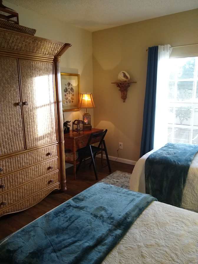 Roni's room