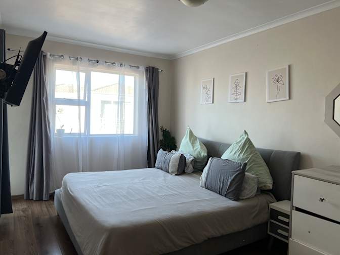 Sanelisiwe Noluthando Igboanugo's room