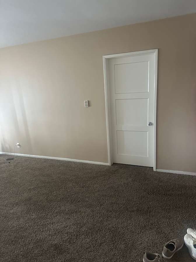 Dominique's room