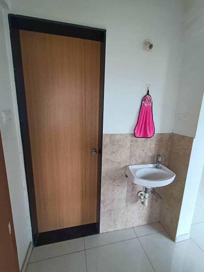 Kirti's room